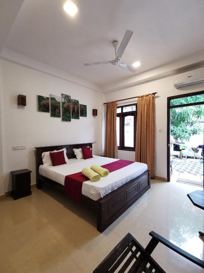 Weligama Watergate Hotel Exterior photo