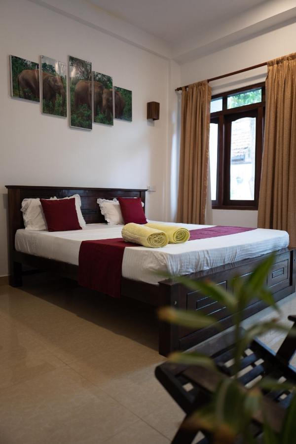 Weligama Watergate Hotel Exterior photo